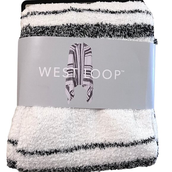 Cozy Wrap One Size New With Tags Black and White NWT Super Soft - Picture 2 of 7